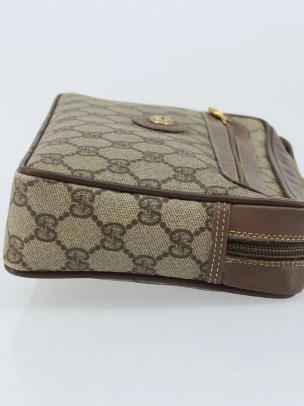 GUCCI GG Supreme Clutch Bag PVC Beige Gold Auth YKZ053
